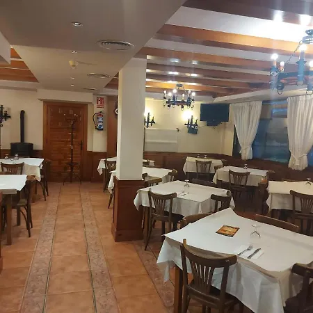 Fogadó Linares *